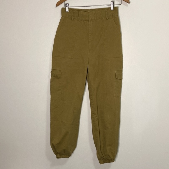 Glamorous cuffed cargo trousers in khaki Size 4 (13.5”) - Picture 6 of 11